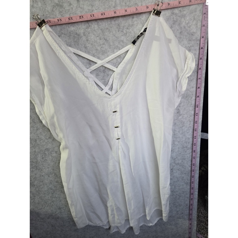 Silver Jeans Co White Flowy Blouse Women's Medium Criss Cross Back Boho Top